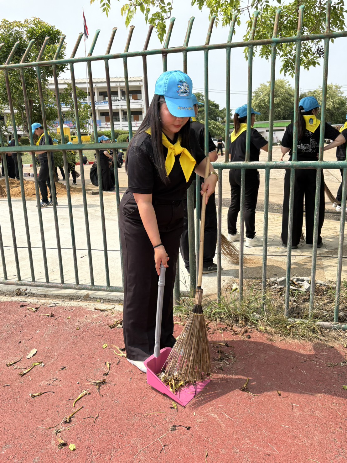 title - ส.ป.ก.ยโสธร ร่วมกิจกรรมจิตอาสาพัฒนา เนื่องในวันฉัตรมงคล